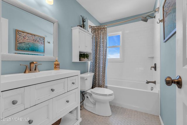 88 Ridge Terrace, Neptune City, NJ 07753