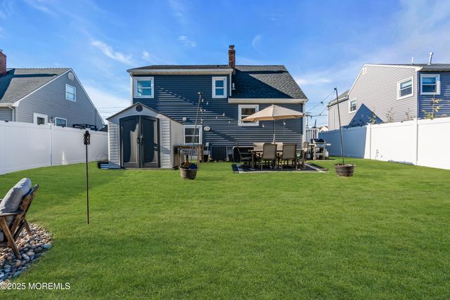 88 Ridge Terrace, Neptune City, NJ 07753