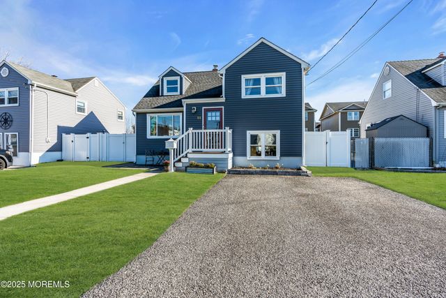 88 Ridge Terrace, Neptune City, NJ 07753