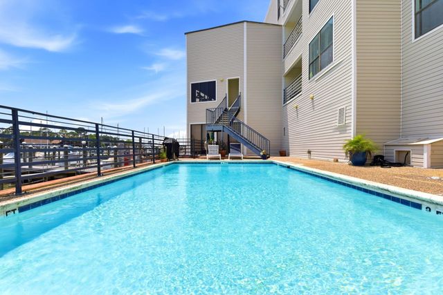 793 Davis Road 113, League City, TX 77573