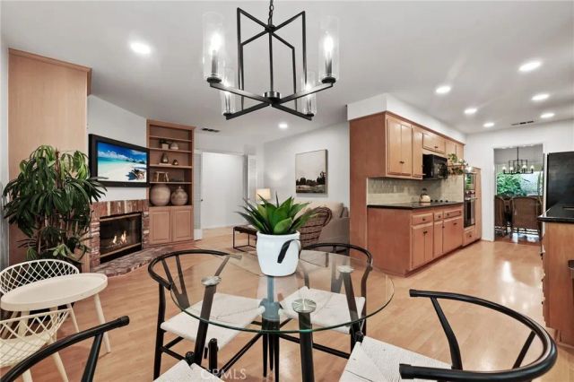 3682 La Colmena Way, Los Alamitos, CA 90720