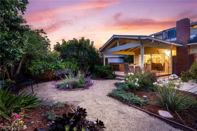 3682 La Colmena Way, Los Alamitos, CA 90720
