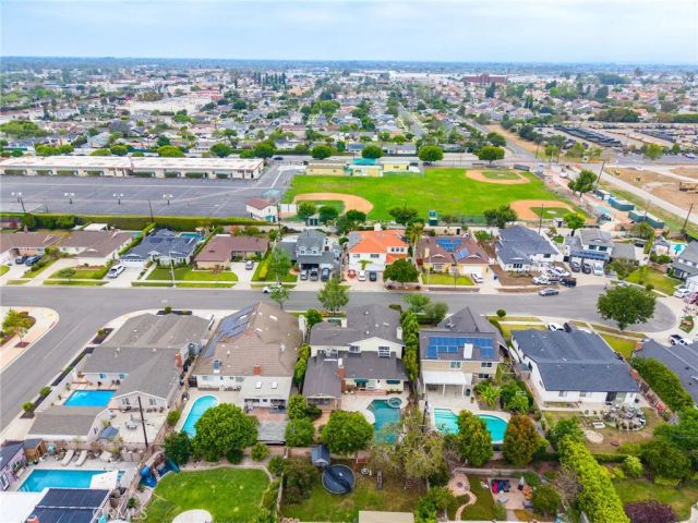 3682 La Colmena Way, Los Alamitos, CA 90720