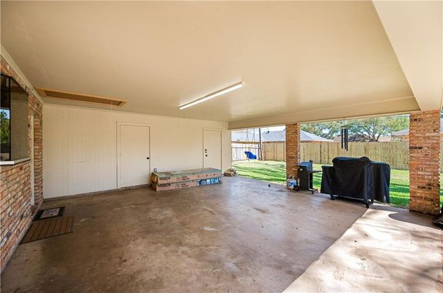 403 RIDGEWOOD Boulevard, Alexandria, LA 71303