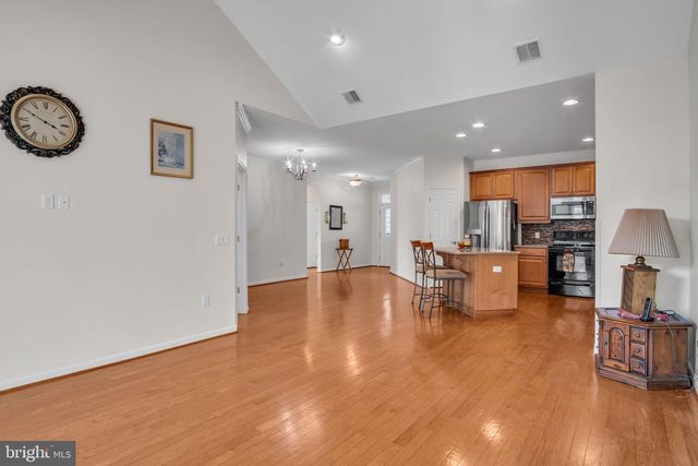 17 SETTLERS DR, Mechanicsburg, PA 17050