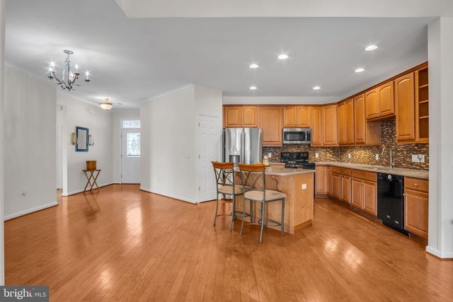17 SETTLERS DR, Mechanicsburg, PA 17050