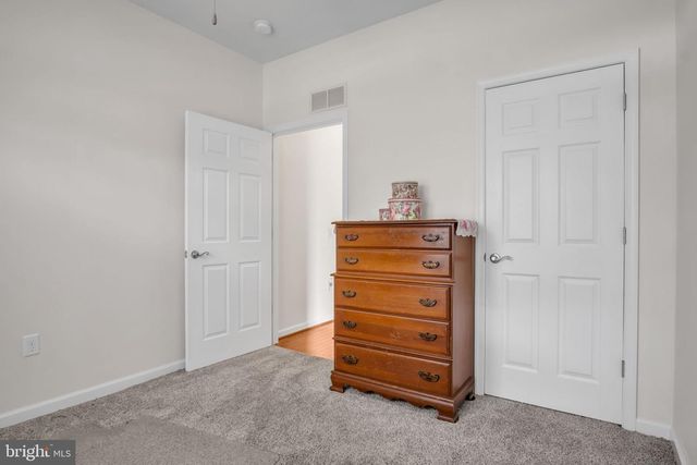 17 SETTLERS DR, Mechanicsburg, PA 17050