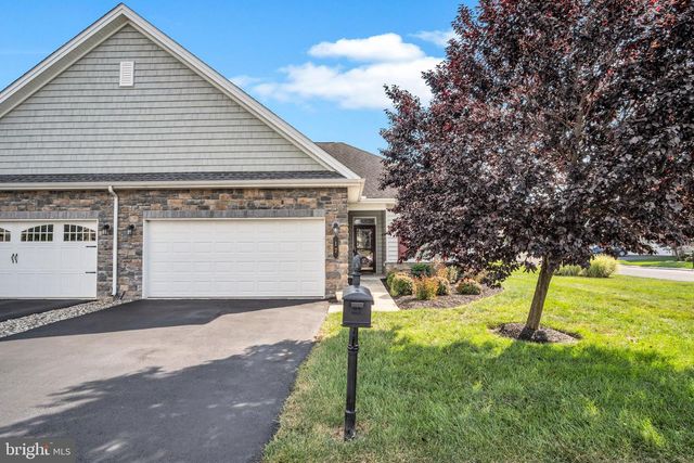 17 SETTLERS DR, Mechanicsburg, PA 17050