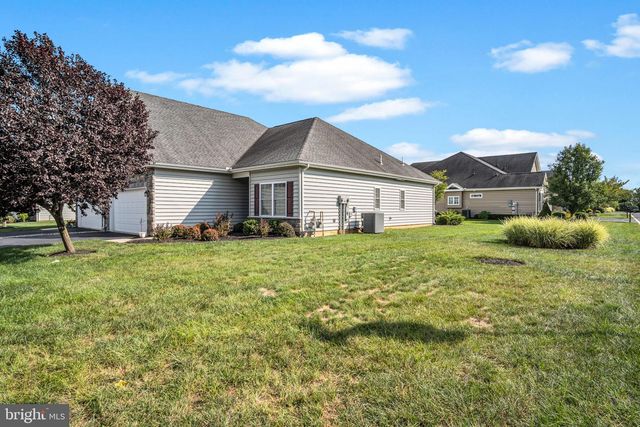 17 SETTLERS DR, Mechanicsburg, PA 17050
