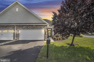 17 SETTLERS DR, Mechanicsburg, PA 17050