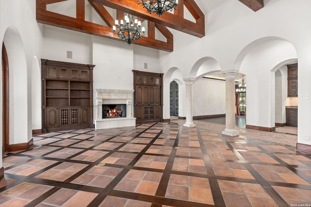 211 AUGUSTA, Boerne, TX 78006
