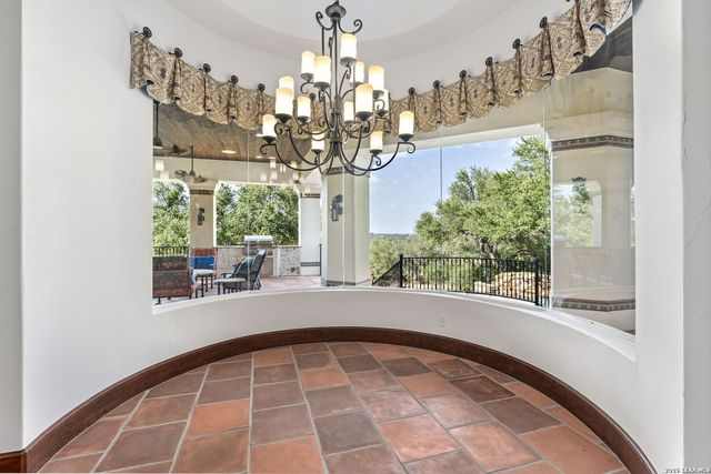 211 AUGUSTA, Boerne, TX 78006