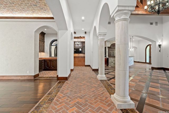 211 AUGUSTA, Boerne, TX 78006