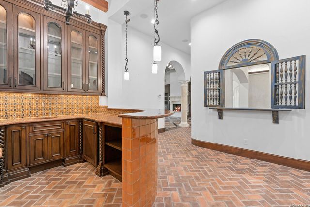 211 AUGUSTA, Boerne, TX 78006