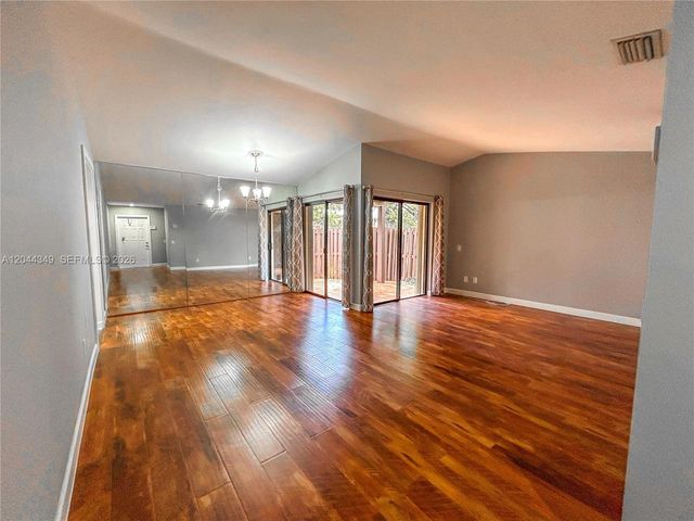 14970 SW 48th Terrace 27G, Miami, FL 33185