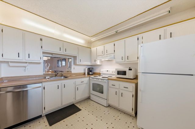 2860 Somerset Drive 412k, Lauderdale Lakes, FL 33311