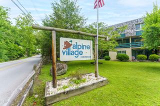 260 Roaring Fork Road, Gatlinburg, TN 37738