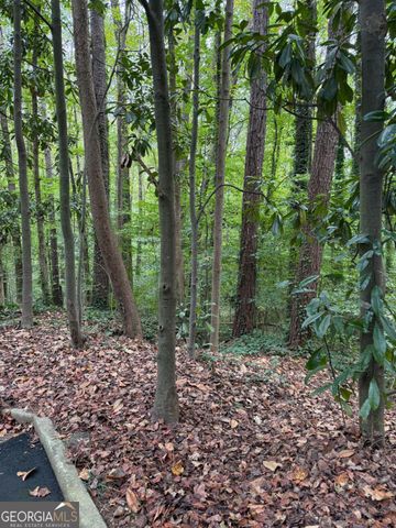 1095 Nawench Drive, Atlanta, GA 30327