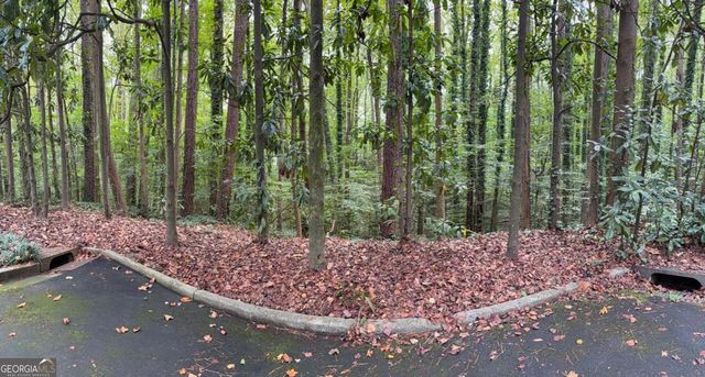 1095 Nawench Drive, Atlanta, GA 30327