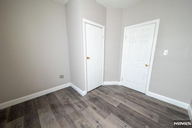 131 S 8th Street 1, Newark, NJ 07107