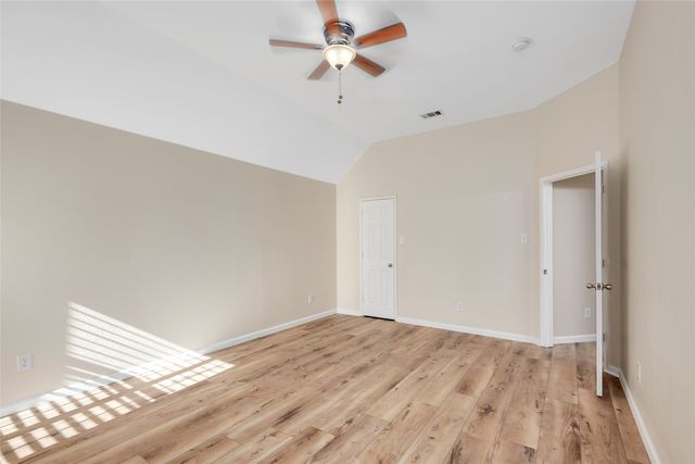 2319 Comanche Trail, Grand Prairie, TX 75052