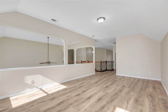 2319 Comanche Trail, Grand Prairie, TX 75052