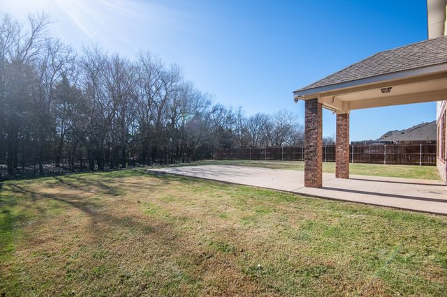 2319 Comanche Trail, Grand Prairie, TX 75052