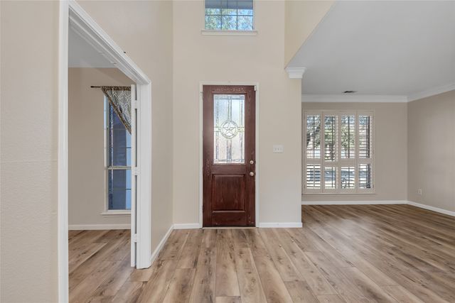 2319 Comanche Trail, Grand Prairie, TX 75052