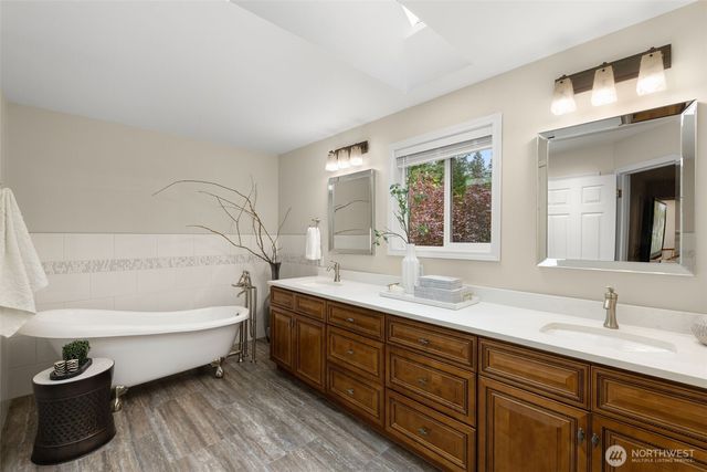 17026 SE 326th Place, Auburn, WA 98092
