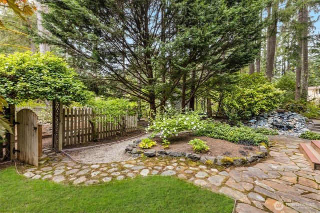 17026 SE 326th Place, Auburn, WA 98092