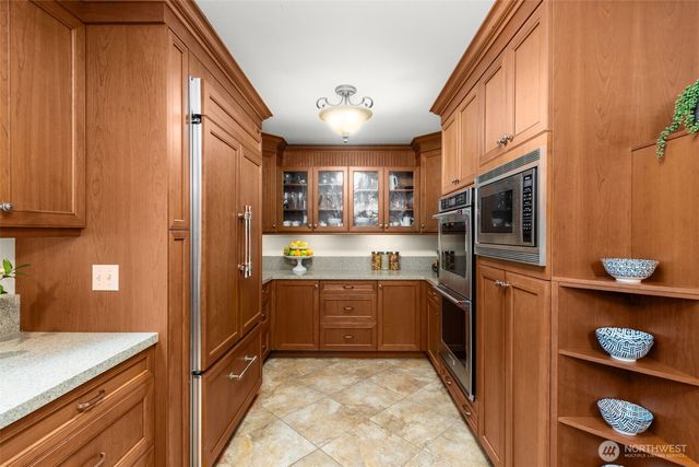 17026 SE 326th Place, Auburn, WA 98092