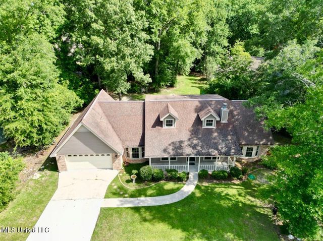 508 W Lakeshore Drive, Carriere, MS 39426