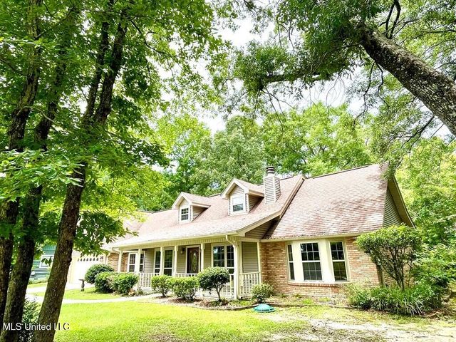 508 W Lakeshore Drive, Carriere, MS 39426