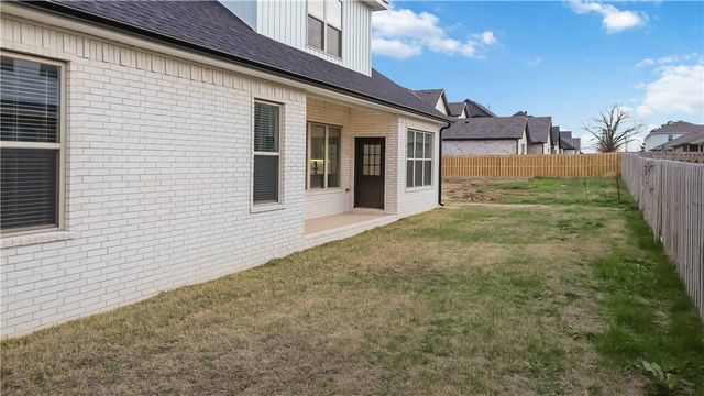 500 Apollo Drive, Centerton, AR 72719