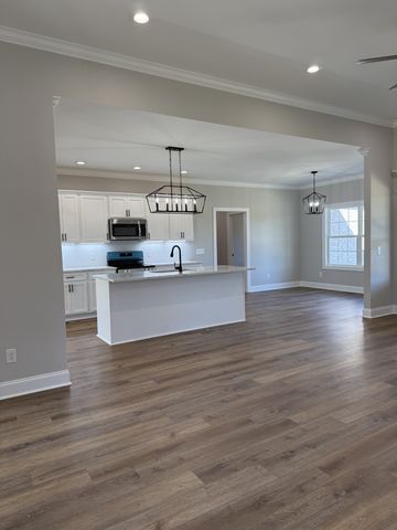 725 Knight Campground Rd, Shelbyville, TN 37160