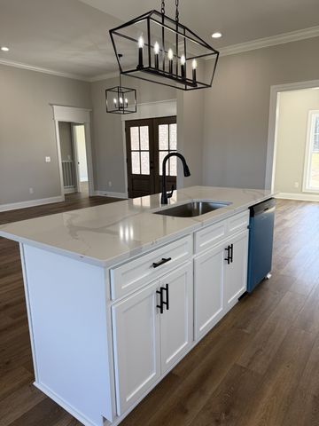 725 Knight Campground Rd, Shelbyville, TN 37160