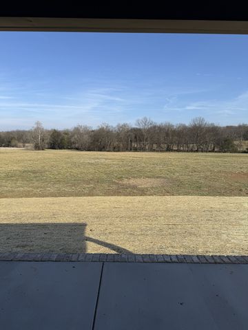 725 Knight Campground Rd, Shelbyville, TN 37160