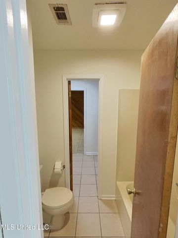 9216 Point Aux Chenes Road, Ocean Springs, MS 39564