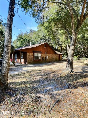 9216 Point Aux Chenes Road, Ocean Springs, MS 39564