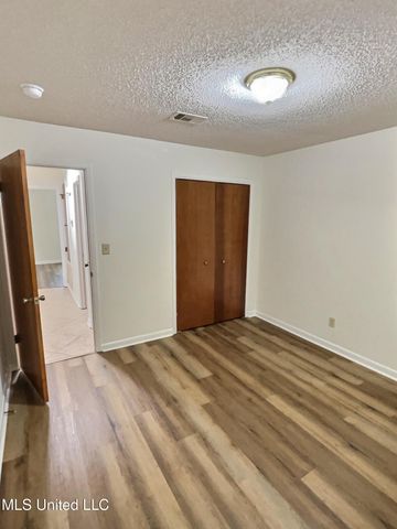 9216 Point Aux Chenes Road, Ocean Springs, MS 39564