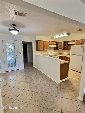 9216 Point Aux Chenes Road, Ocean Springs, MS 39564