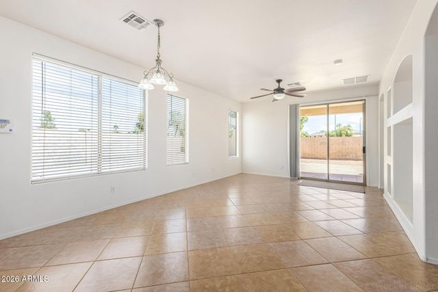 10205 W FLORENCE Avenue, Tolleson, AZ 85353