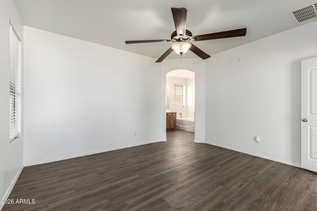 10205 W FLORENCE Avenue, Tolleson, AZ 85353