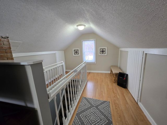 1844 E Shore Drive, Maplewood, MN 55109