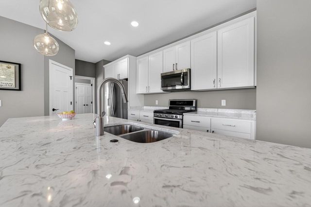 4419 Eagle Ridge Lane, Windsor, WI 53598