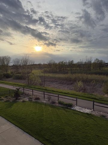 4419 Eagle Ridge Lane, Windsor, WI 53598