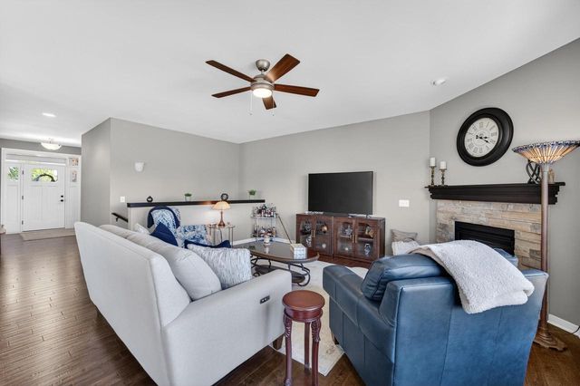 4419 Eagle Ridge Lane, Windsor, WI 53598