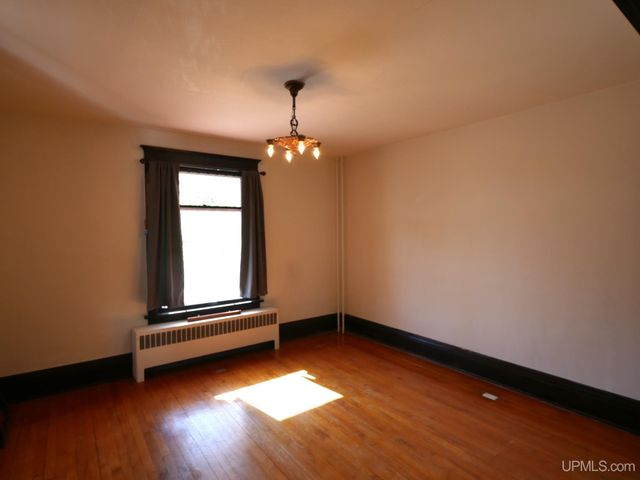 1115 Summit Street, Hancock, MI 49930