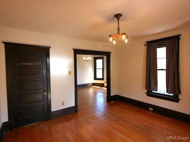 1115 Summit Street, Hancock, MI 49930