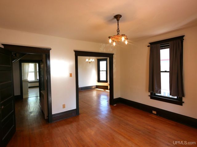 1115 Summit Street, Hancock, MI 49930